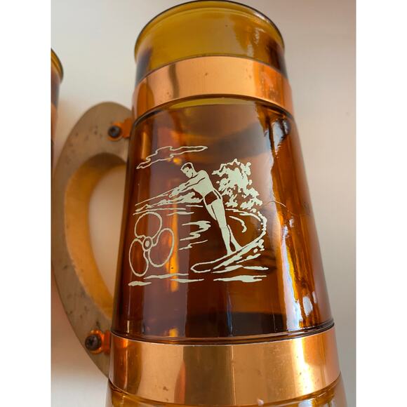 Vintage Amber Glass Beer Mugs Set of 8 – Sports Motif, 1960s Retro Barware - Picture 7 of 10